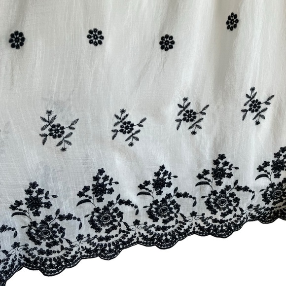 J Gee Boho Romantic White Black Embroidered Off The Shoulder Shift Dress Sz 1X - Picture 8 of 16